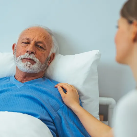Cuidado de enfermos en el hospital